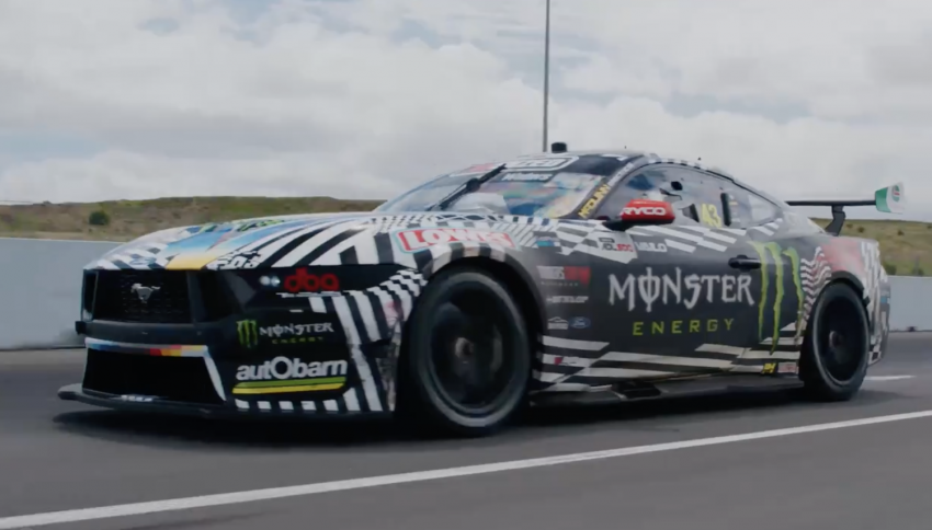 Jim Farley Drives Ford Mustang GT3 In Australia - Exterior 001 - Front Three Quarters