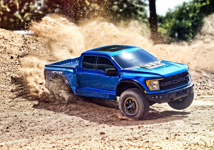 Traxxas Ford F-150 Raptor R - Exterior 001 - Front Three Quarters