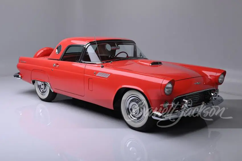 1956 Ford Thunderbird Owned By Kris Jenner - Exterior 001 - Front Three Quarters