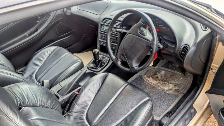 1997 Ford Probe With 1K Miles - Interior 001