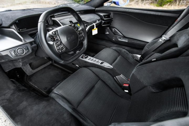 2020 Ford GT Liquid Carbon Edition With 84 Miles - Interior 001