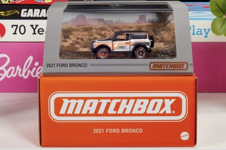 2021 Ford Bronco Matchbox Collectors Diecast - Exterior 002 - Package