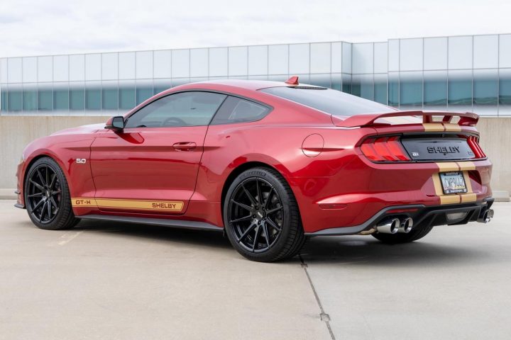 2022 Ford Mustang Shelby GT-H Coupe - Exterior 002 - Rear Three Quarters