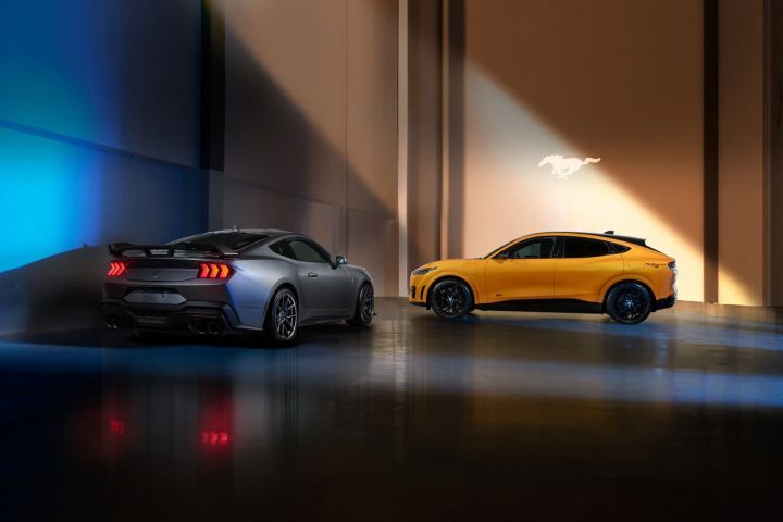 2024 Ford Mustang Dark Horse And Mustang Mach-E China Wallpaper - Exterior 009 - Rear Three Quarters