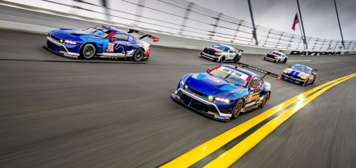 Ford Mustang GT3 and GT4 24 Hours of Daytona 2024 - Exterior 003 - Front Three Quarters