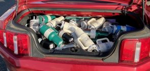 Ford Mustang Stanley Quencher Tumbler Theft - Exterior 001 - Rear