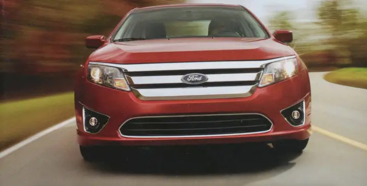 2010 Ford Focus - Exterior 001 - Front