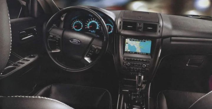 2010 Ford Focus - Interior 001