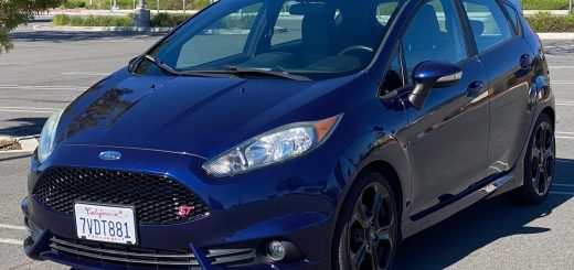 2016 Ford Fiesta With 30K Miles - Exterior 001 - Front Three Quarters