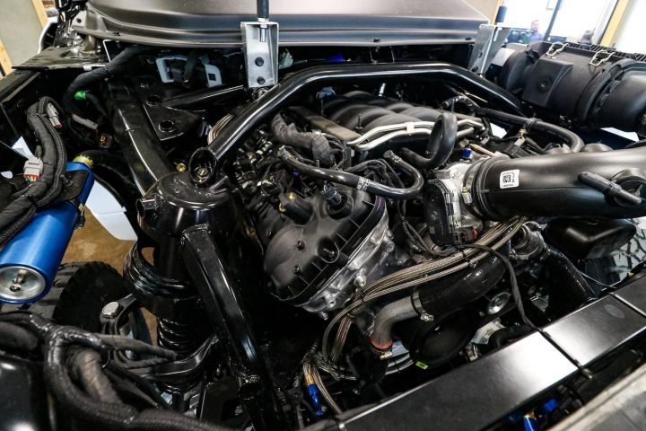 2023 Ford Bronco DR Auction - Engine Bay 001