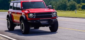 Steeda Ford Bronco ProFlow Intercooler - Exterior -001 - Front Three Quarters