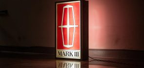 Illuminated Lincoln Mark III Sign