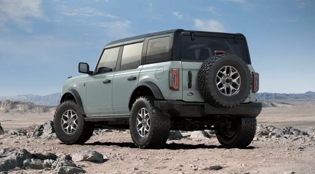 2024 Ford Bronco Finally Gets Black Painted Roof Option