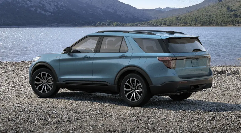 2025 Ford Explorer Adds New Vapor Blue Metallic Color