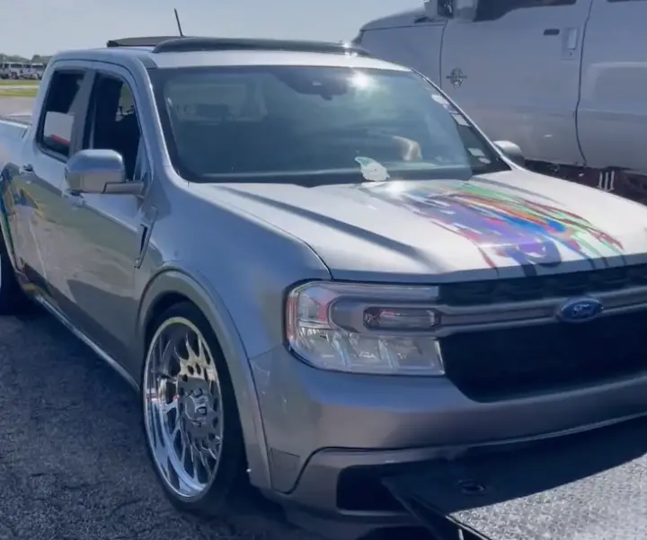 Heavily Modified Ford Maverick Bumps Into Flatbed Truck - Exterior 001 - Front Three Quarters
