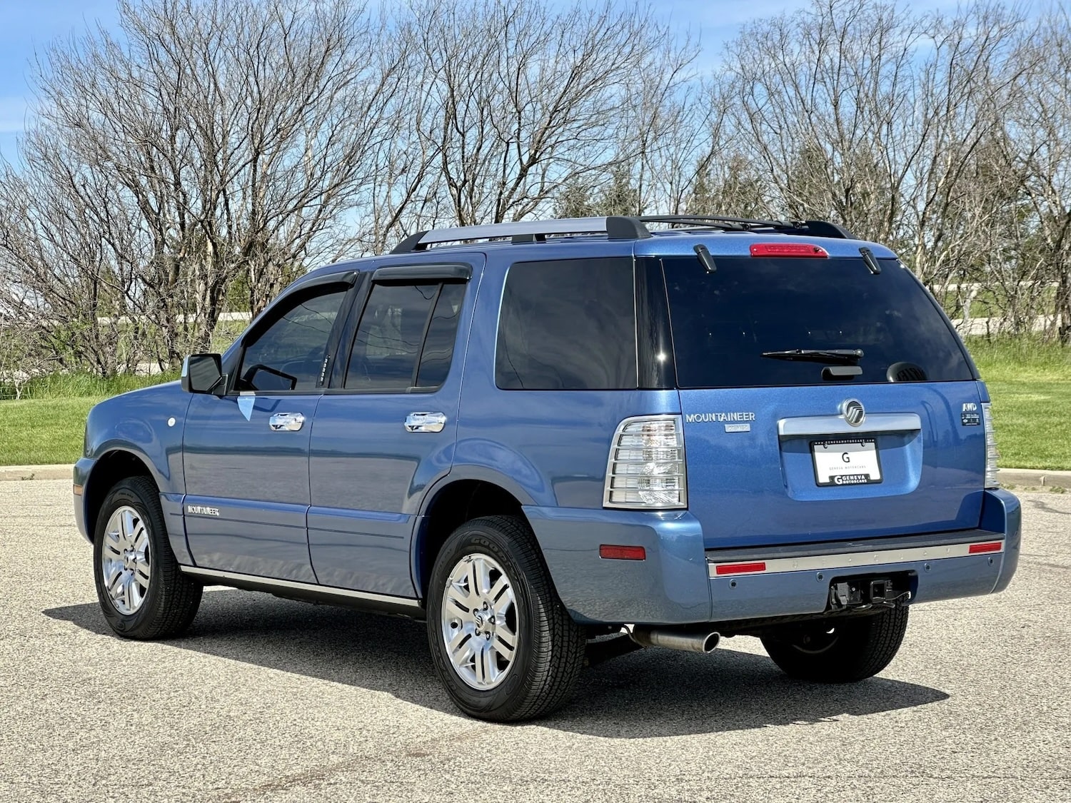 2009 Mercury Mountaineer With Just 27K Miles Up For Auction