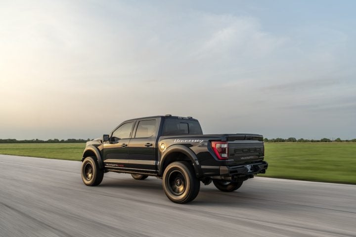 Hennessey VelociRaptoR 1000 - Exterior 002 - Rear Three Quarters