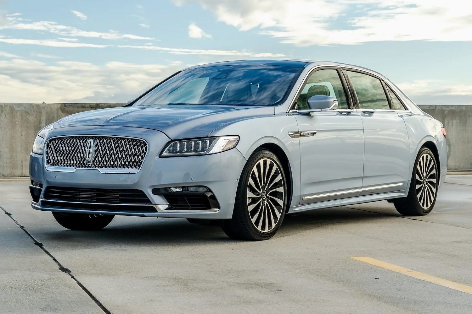 2020 Lincoln Continental Coach Door Edition Up For Auction