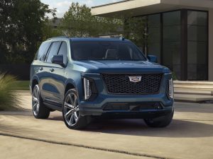 A front three quarters view of the 2025 Cadillac Escalade.
