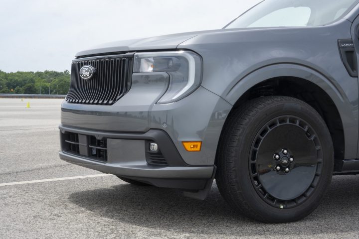 Photo showing the front end of the Ford Maverick Lobo. The 2026 Ford Maverick no longer offers the black Ford oval seen here. 