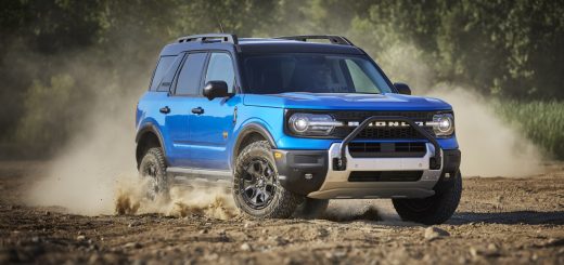 A front three quarters view of the 2025 Ford Bronco Sport.