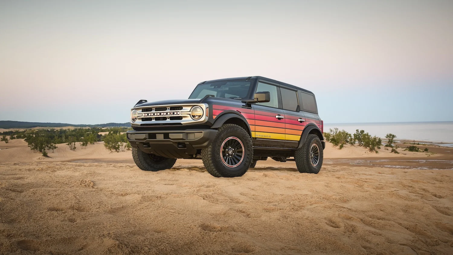 2025 Ford Bronco Free Wheeling Officially Debuts