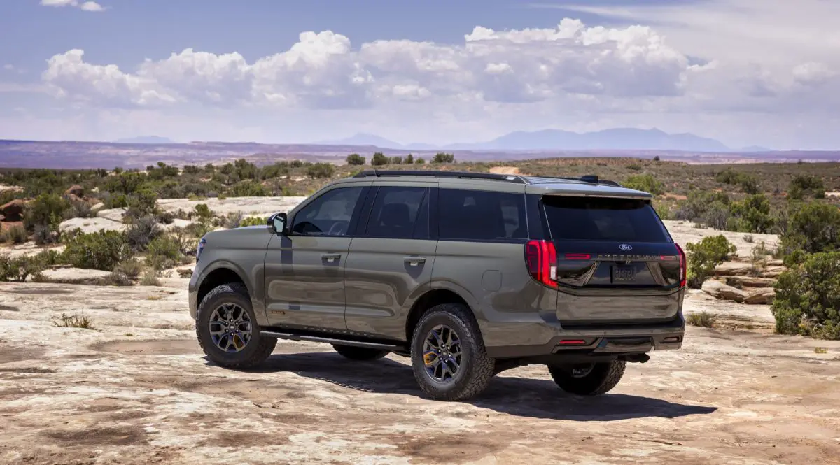 2025 Ford Expedition Debuts With AllNew Tremor, Split Gate