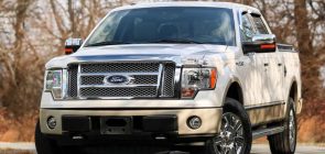 2010 Ford F-150 Lariat With 14K Miles - Exterior 001 - Front Three Quarters
