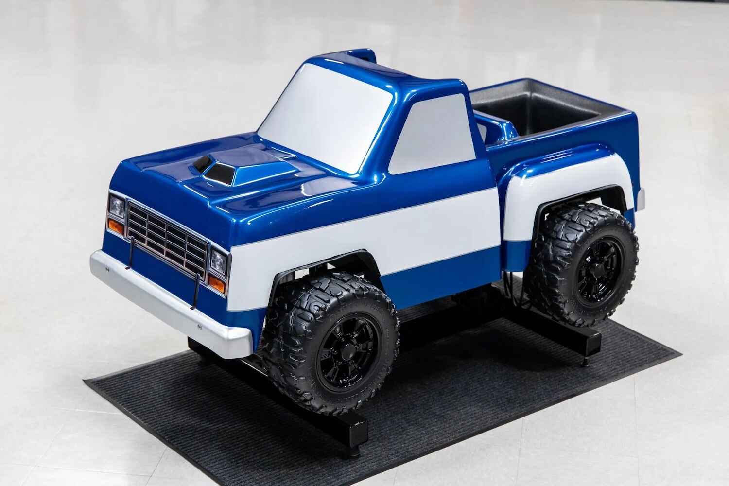 Kiddie Amusement Ford F-100 Children's Ride Up For Auction