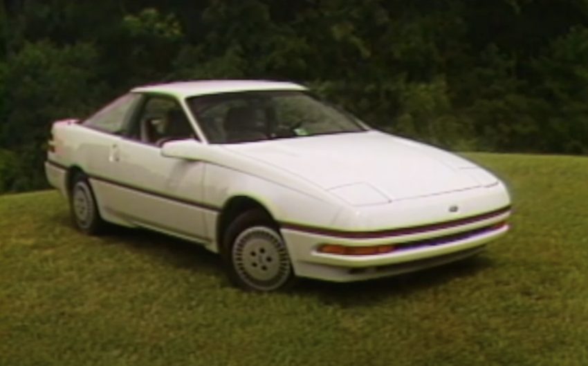 1989 Ford Probe LX MotorWeek Retro Review - Exterior 001 - Front Three Quarters