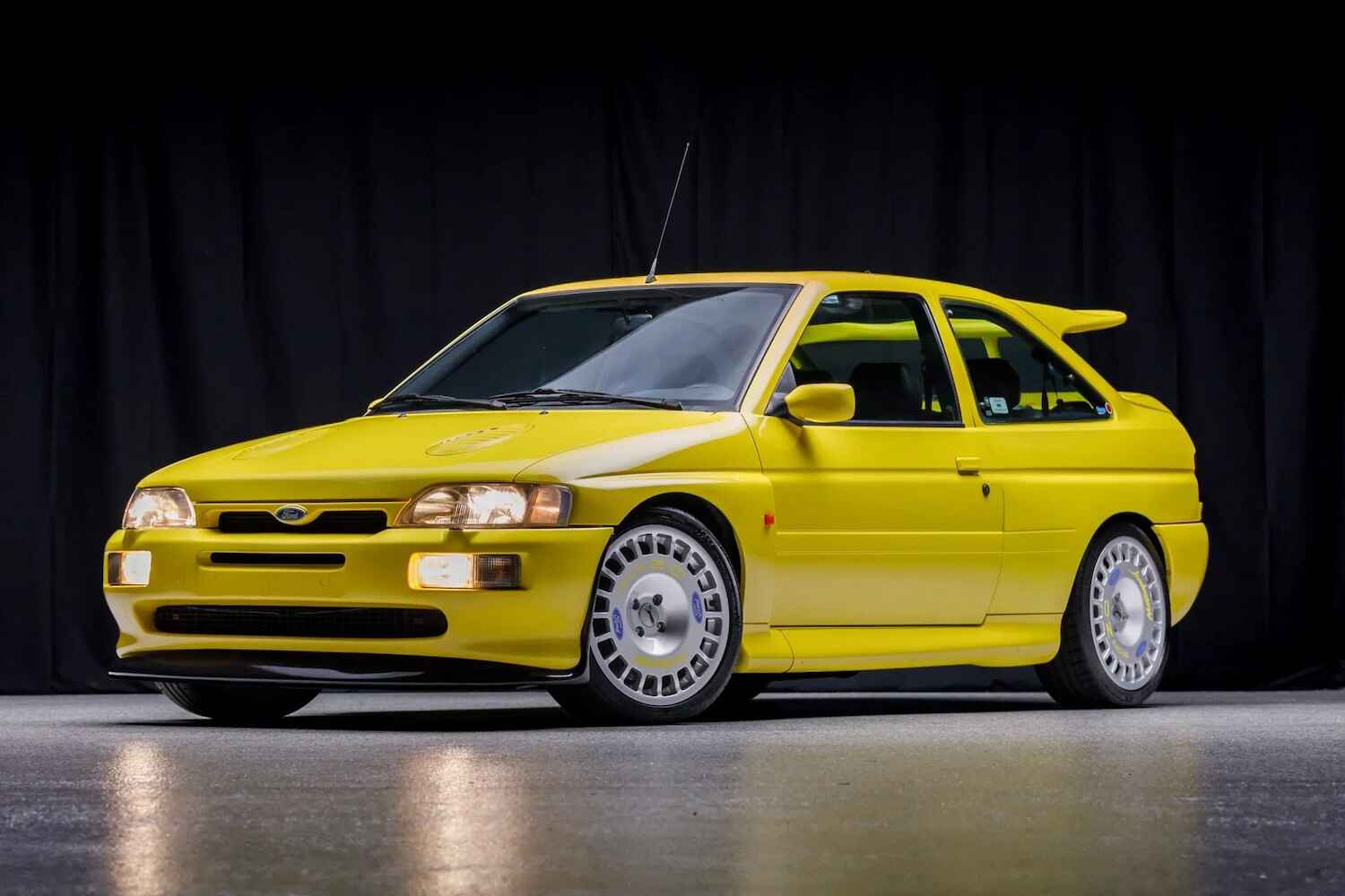【メーカー直売】 Escort Ford 1996 Imported RS Auction For Up Lux Cosworth 自動車