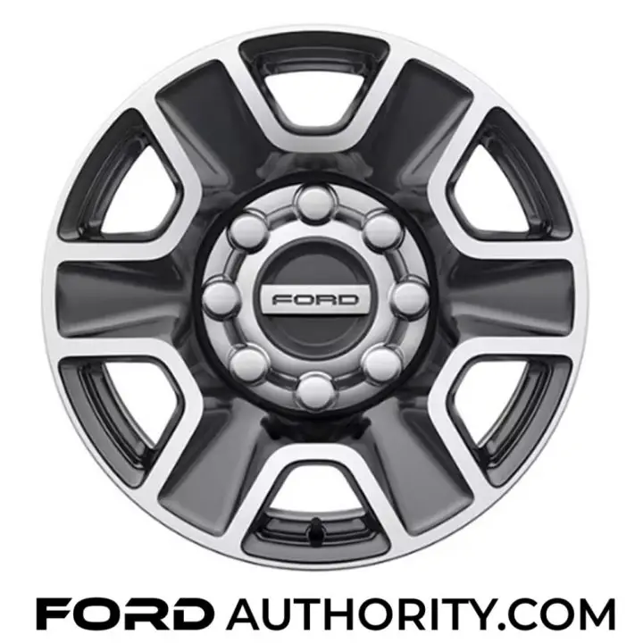 Photo of the 18-inch Bright Machined and Carbonized Gray painted aluminum wheel, one of four options offered on the 2025 Ford Super Duty Lariat trim.