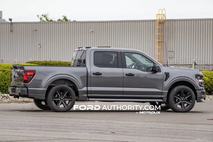 2026 Ford F-150 Lobo passenger side view
