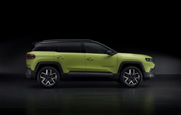 Photo showing the all-new Jeep Compass from a side view angle. The crossover will rival the Ford Kuga in Europe.