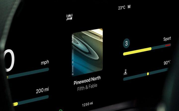 A photo showing the interior of the Aston Martin DB707 running Apple CarPlay Ultra.