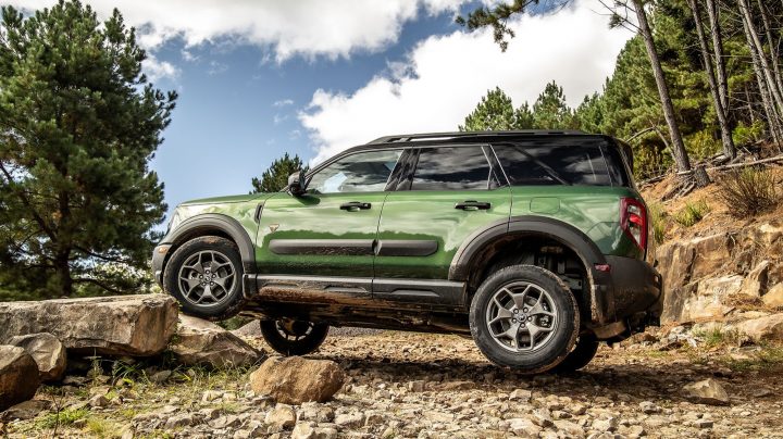 A photo showing the exterior of the 2025 Ford Bronco Sport in Brazil from a side angle.