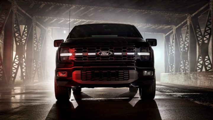 2025 Ford F-150 Lobo front end.