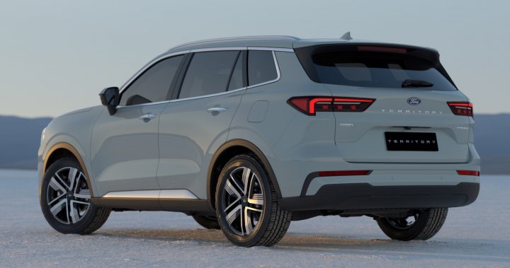 A photo of the Ford Territory shown from a rear three-quarters angle. The refreshed model just debuted in Brazil. 