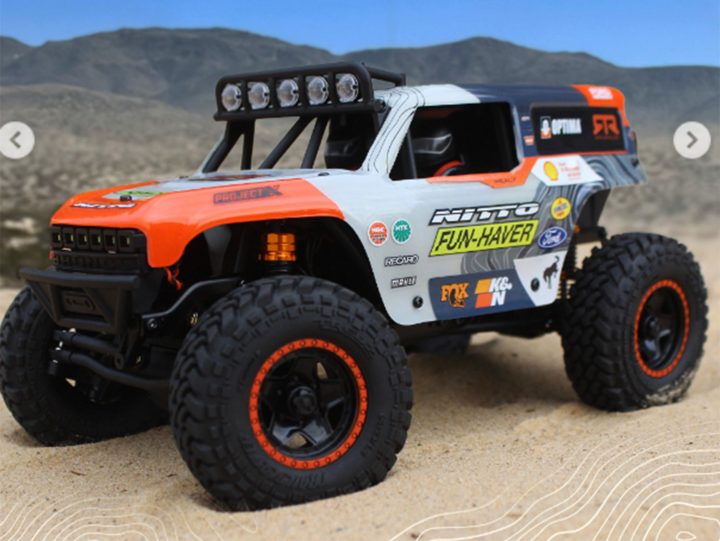 Photo of the Venture18 U4 Ford Bronco 4400 remote control model, shown from a front three-quarters angle. The model even features working lights and a spare tire.